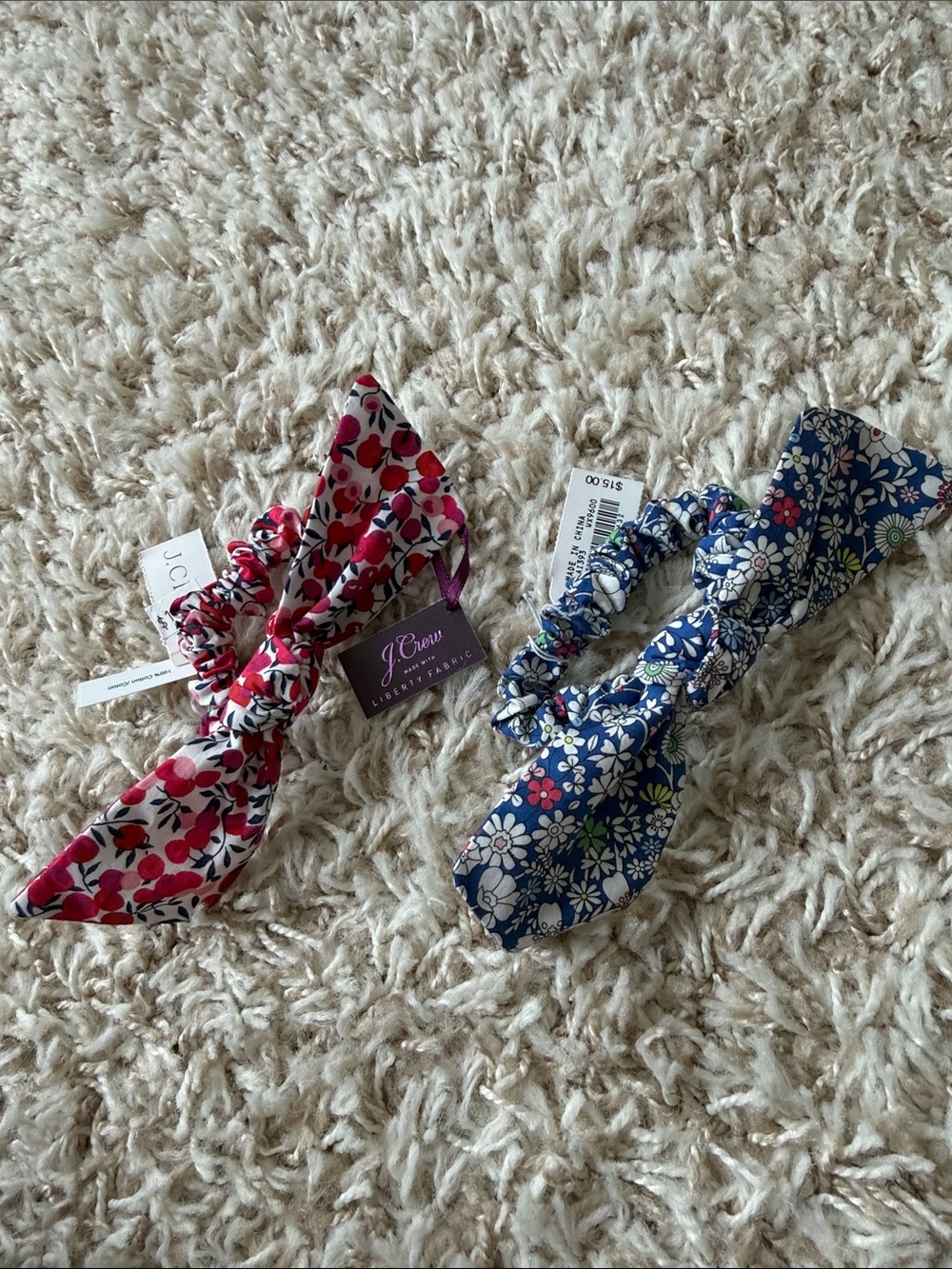 J. Crew Kids Floral Bow Scrunchie Set - Pink & Navy